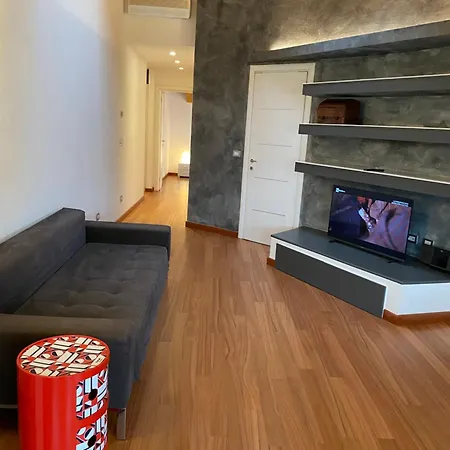 Interno 8 Con Box Auto Privato Gratuito Appartamento *