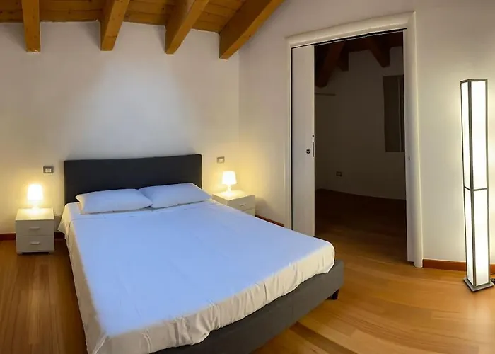 Apartment Interno 8 Con Box Auto Privato Gratuito